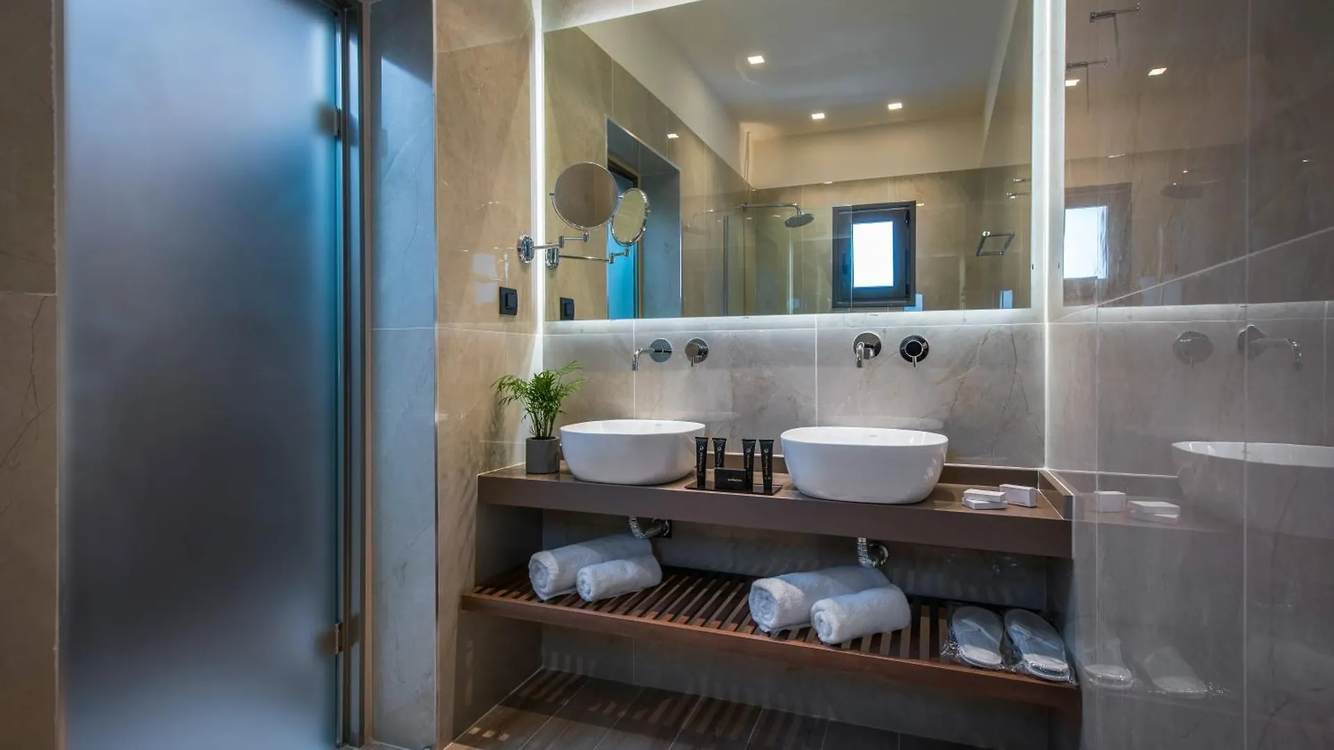 Metropole Urban Hotel Heraklion  4*, Heraklion (Crete) Greece